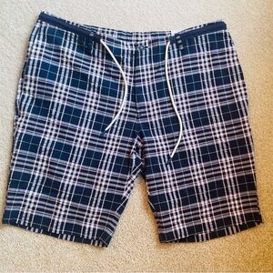 Paisley & Gray Navy and Red Plaid Flat Front Men’s Shorts